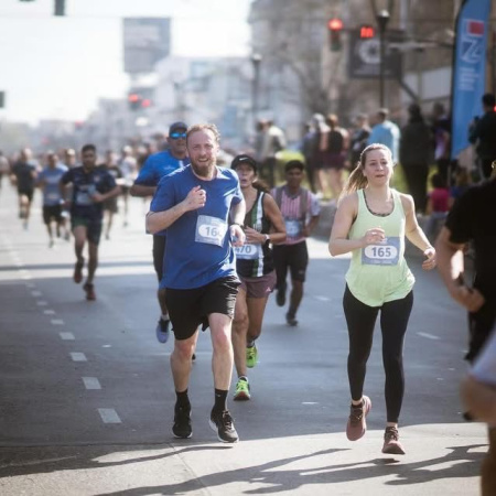 Más de 10 mil personas participaron de Lomas Corre en Comunidad