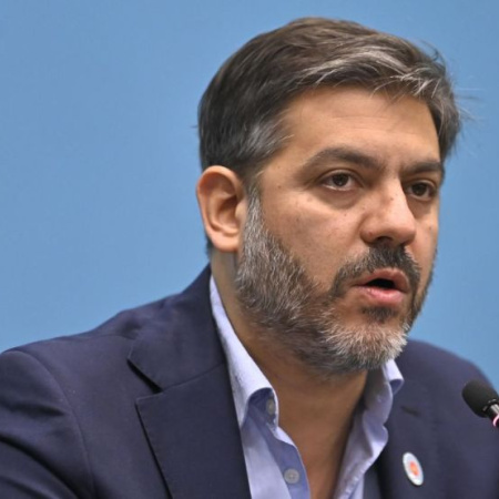 Carlos Bianco presentó lineamientos del Presupuesto 2026 de Axel Kicillof y criticó al Gobierno nacional