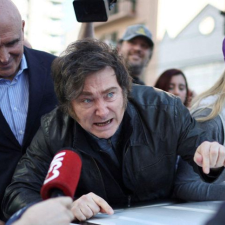 Axel Kicillof y Jorge Taiana capitalizan el retroceso de Javier Milei en las encuestas