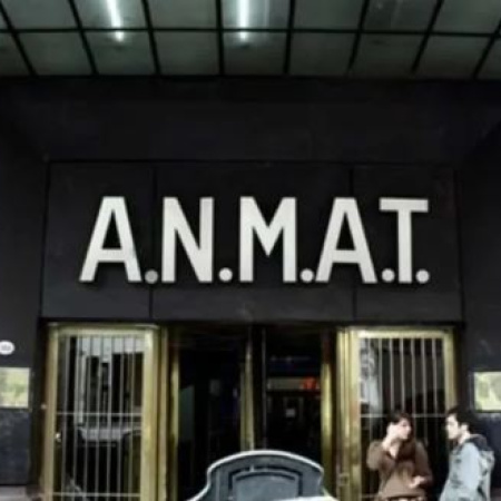 Anmat inhabilitó a un laboratorio por irregularidades en su producción
