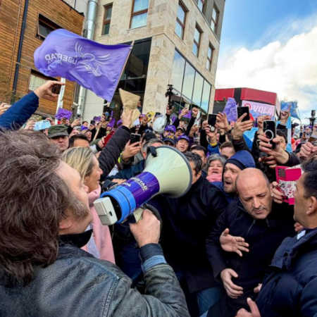 Milei prepara tres actos de campaña en Provincia tras el encuentro con Trump