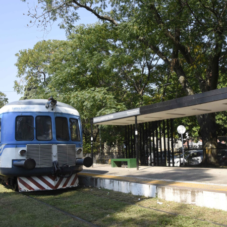 La UNLP busca ampliar el Tren Universitario pese al freno de Nación