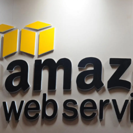 Una falla global de Amazon afectó pagos, billeteras virtuales y servicios bancarios