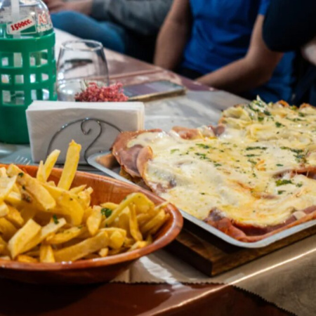 Gastronomía y tradición: Estilo Bodegón impulsa el turismo local en Tres de Febrero