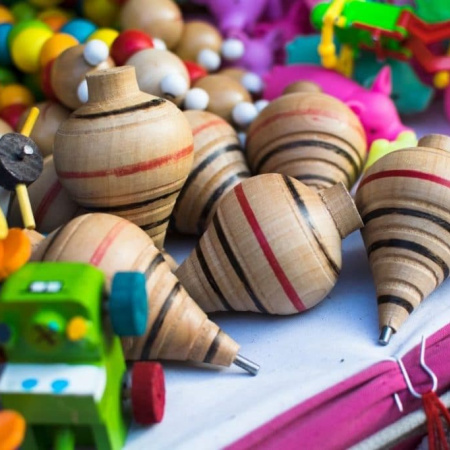Rawson celebra la Primera Fiesta del Juguete Artesanal con talleres y espectáculos