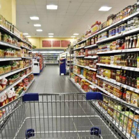 El consumo sigue sin repuntar: las ventas en supermercados cayeron por quinto mes consecutivo