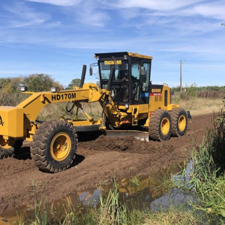 Provincia otorgó un subsidio millonario a Coronel Rosales para reparar caminos rurales