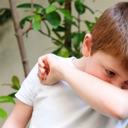 Emiten alerta epidemiológica por la suba de casos de tos convulsa