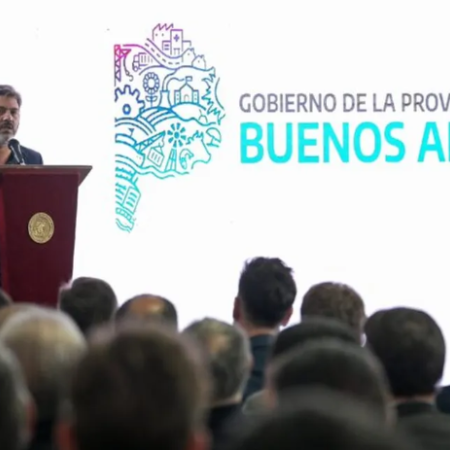 Santilli dijo que no convocarán a Kicillof y la Provincia lo acusa de "estafar al pueblo"