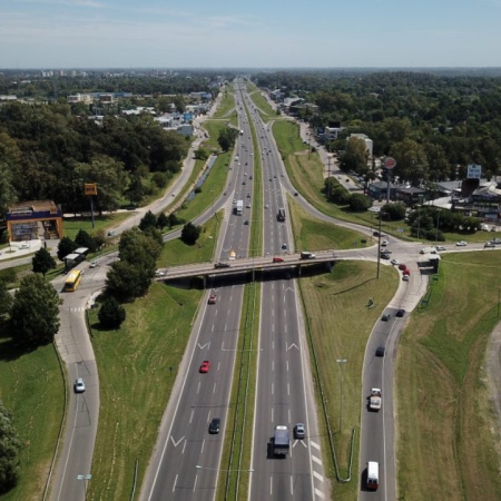 La Autopista del Oeste cambió su límite de velocidad y habrá más controles