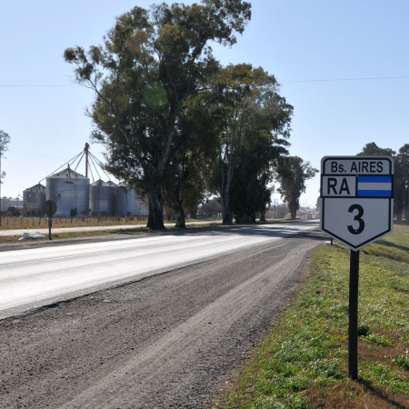 El Gobierno lanzó una licitación para privatizar la gestión de rutas clave de la Provincia