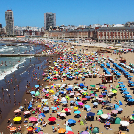 La Provincia lanzó un paquete de beneficios para impulsar el turismo y el consumo