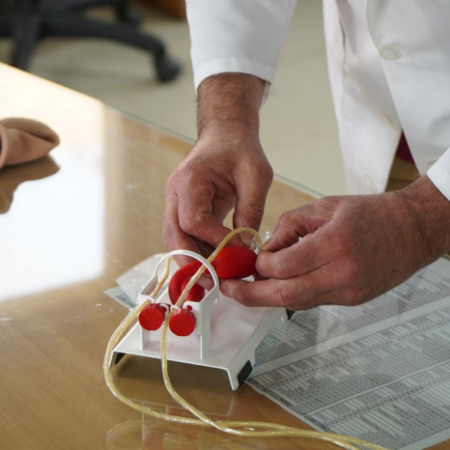 Salud bonaerense impulsa una maratón de vasectomías sin bisturí en hospitales públicos