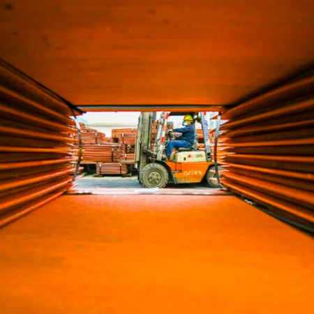 El empleo privado sigue en caída, mientras crece el número de monotributistas