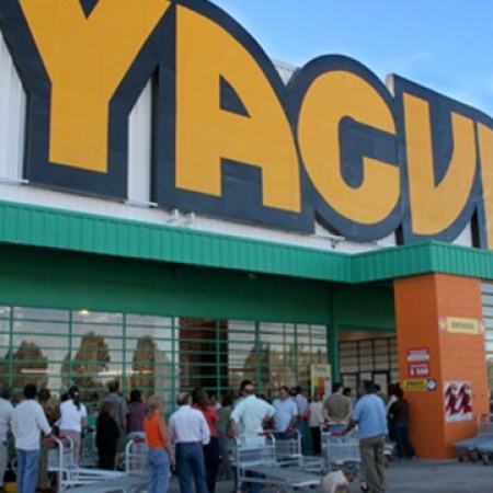 Sorpresivo cierre de Yaguar Bahía Blanca dejó a más de sesenta personas sin empleo y abrió un conflicto sindical