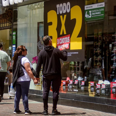 Fin de semana XXL: récord de movimiento turístico, pero con menor gasto por persona