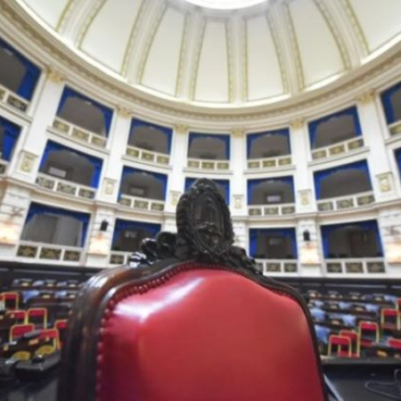 Legislatura: se cayó la sesión y Kicillof por ahora se quedó sin endeudamiento