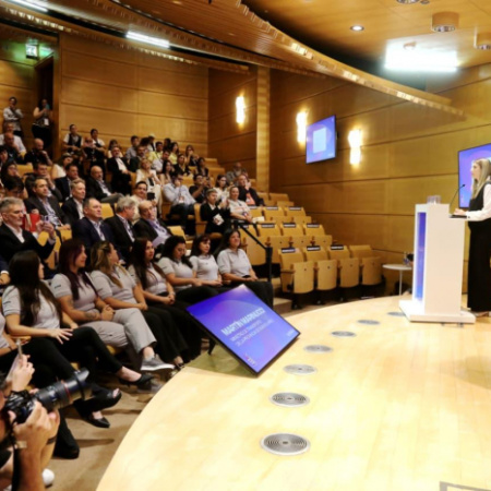 Marinucci: “Tenemos que romper la brecha de género en el transporte"