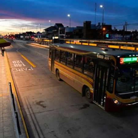La UTA ratificó el paro de colectivos y varias líneas están afectadas