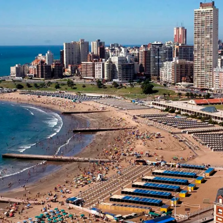 Buen arranque del verano en Mar del Plata: reservas al 60% para la primera semana de enero