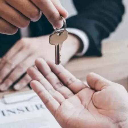 “Los colegios inmobiliarios dicen ser la reserva moral de la industria, pero los consumidores eligen la innovación”