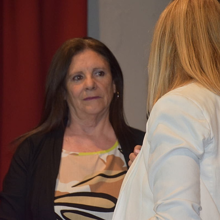 La Libertad Avanza de Olavarría se fracturó y expulsó a la concejal Adela Casamayor