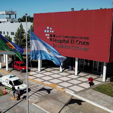 Nación analiza privatizar cinco grandes hospitales en la Provincia