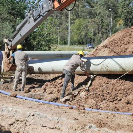 La Provincia avanza con obras de agua y cloacas en Coronel Rosales y Mercedes
