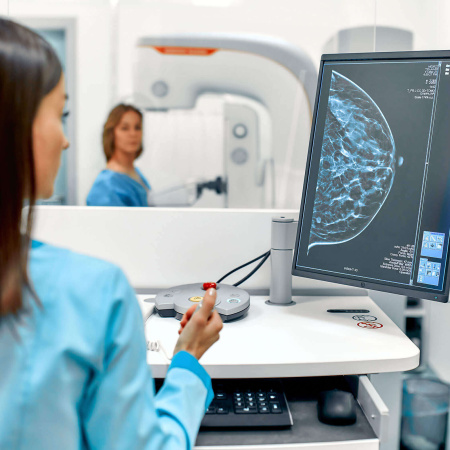 Morón avanza en salud: el Hospital Posadas incorporó un mamógrafo de última generación