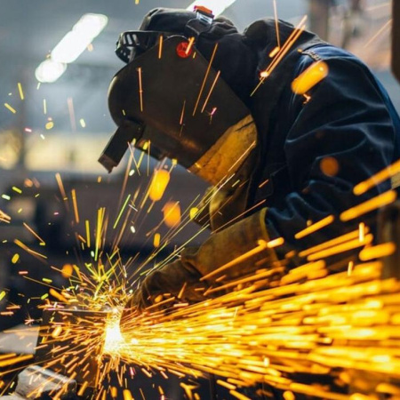 La industria metalúrgica bonaerense registró la mayor caída del país en 2025
