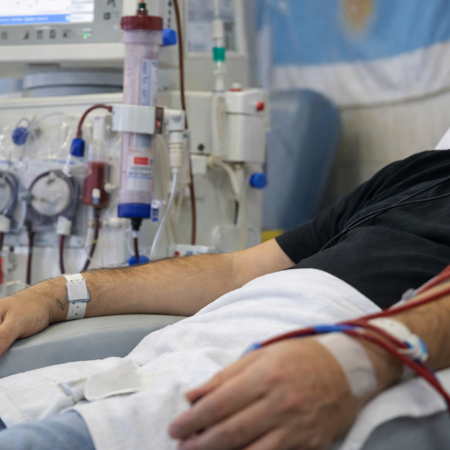 Centros de diálisis alerta por riesgo de colapso en varios municipios bonaerenses