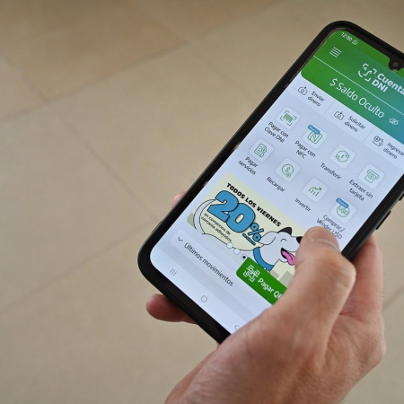 Cuenta DNI incorpora la compra y venta de dólares al tipo de cambio oficial