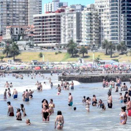 Impulsada por el calor, la temporada repunta en Mar del Plata