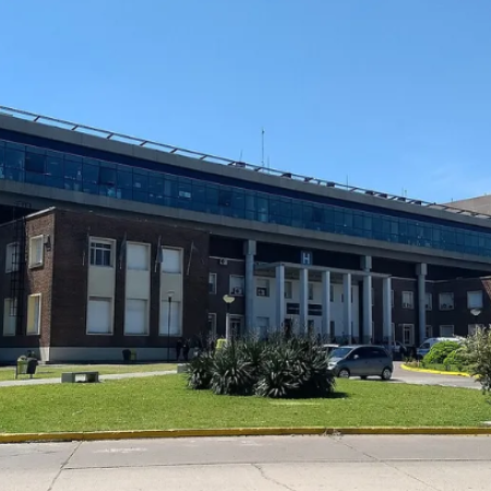 Nación echó 80 trabajadores del Hospital Posadas y desató un duro conflicto gremial