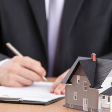 Corredores inmobiliarios: el debate sobre la obligatoriedad de matricularse