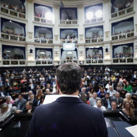 Kicillof: “El problema no es la gente, es el rumbo económico”