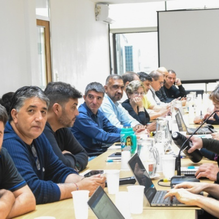 Luego del paro, los gremios retoman la negociación paritaria con la Provincia