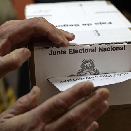 Provincia evalúa reformas electorales y cambios en el calendario de votación