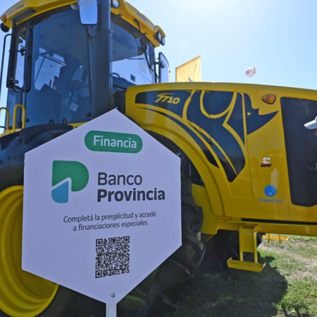 Expoagro: Banco Provincia lanzó créditos en dólares desde 0% para la compra de maquinaria agrícola