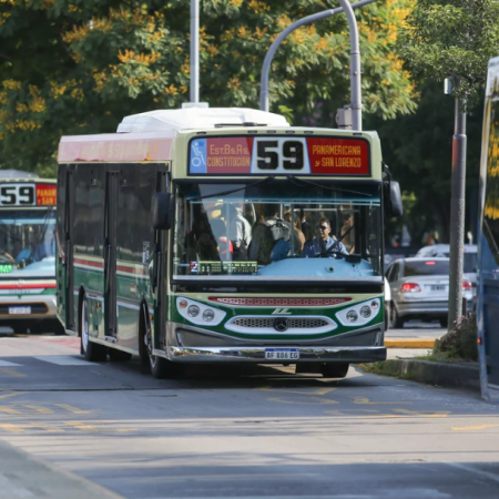 El Gobierno actualizó subsidios y costos del transporte en el AMBA para cubrir la suba salarial de choferes