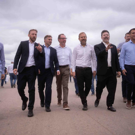 Otermín recorrió Expoagro en San Nicolás: “El futuro es con una integración virtuosa del campo y la industria”