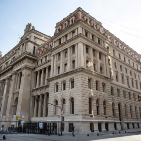 La Corte Suprema escuchó el reclamo de la Provincia por recortes de fondos de Anses