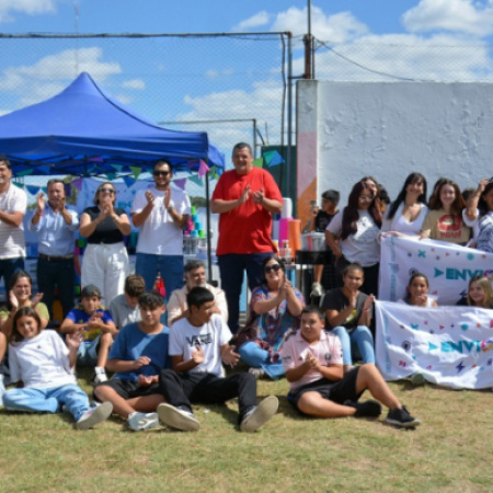 La Provincia refuerza el programa Envión en municipios bonaerenses