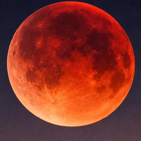 Eclipse lunar total: dónde se podrá observar mejor este 3 de marzo en la provincia