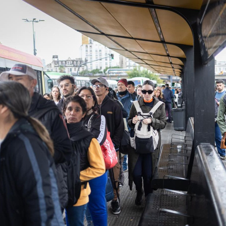 La UTA anunció un paro de colectivos en el AMBA por salarios impagos