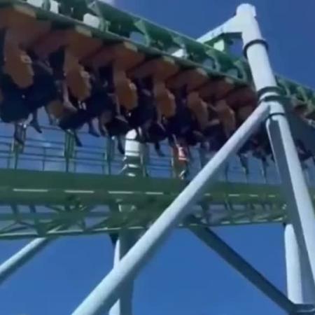 Tigre: el susto en plena montaña rusa que se volvió viral en TikTok