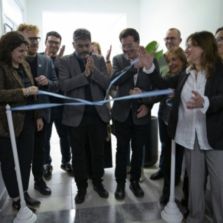 Coronel Dorrego inauguró su nuevo centro universitario junto a la Provincia