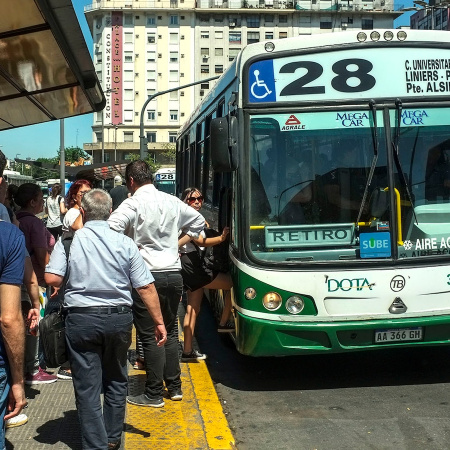 Nación habilitó aumentos en colectivos y trenes del AMBA desde el 18 de mayo