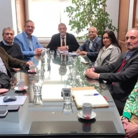 Madariaga y un proyecto textil con IA que promete miles de empleos