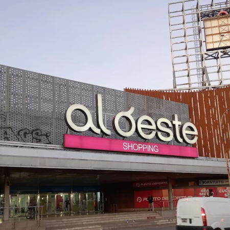Morón: cómo postularse para trabajar en el nuevo Oeste Outlet